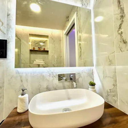 Διαμέρισμα Gatu Premium Deseo Piso De Lujo Con Parking 