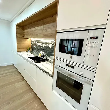 Διαμέρισμα Gatu Premium Deseo Piso De Lujo Con Parking 